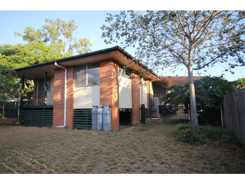 1 Sean Street, Riverview QLD 4303