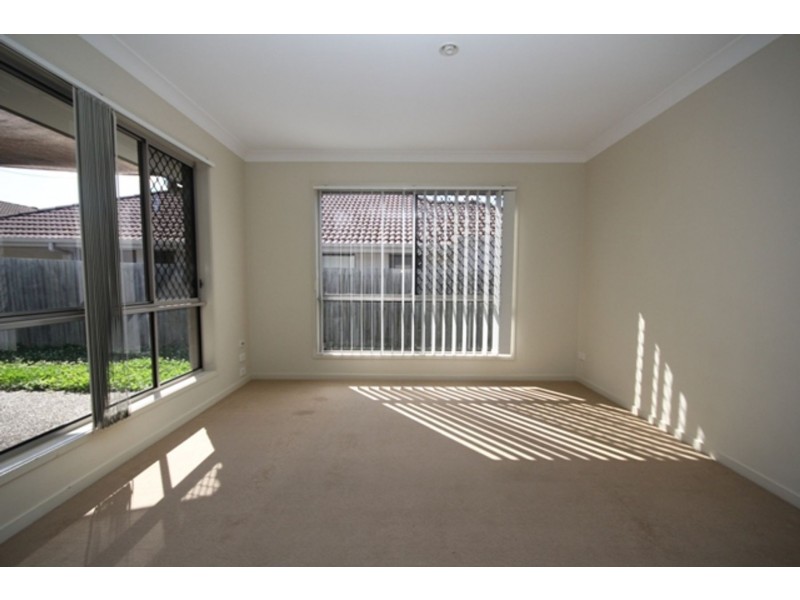 22 Admiral Crescent, Springfield Lakes QLD 4300