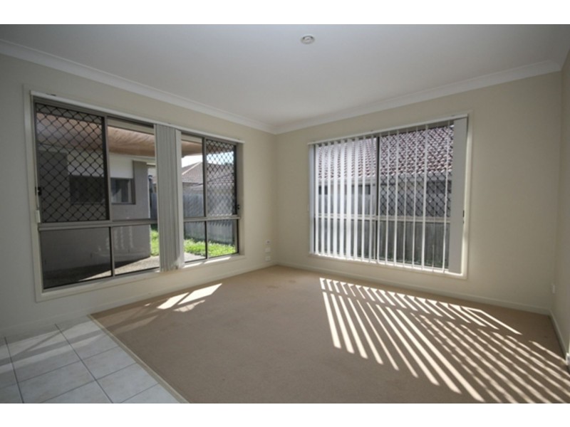 22 Admiral Crescent, Springfield Lakes QLD 4300