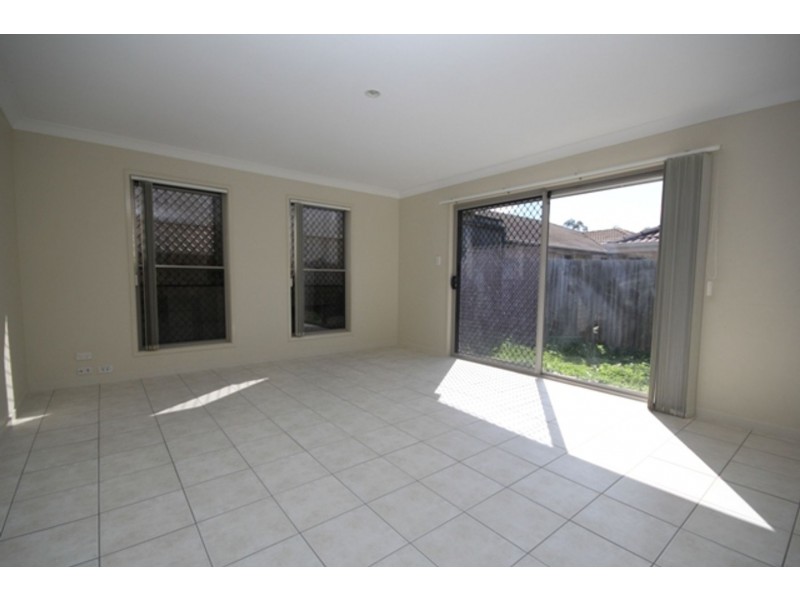 22 Admiral Crescent, Springfield Lakes QLD 4300