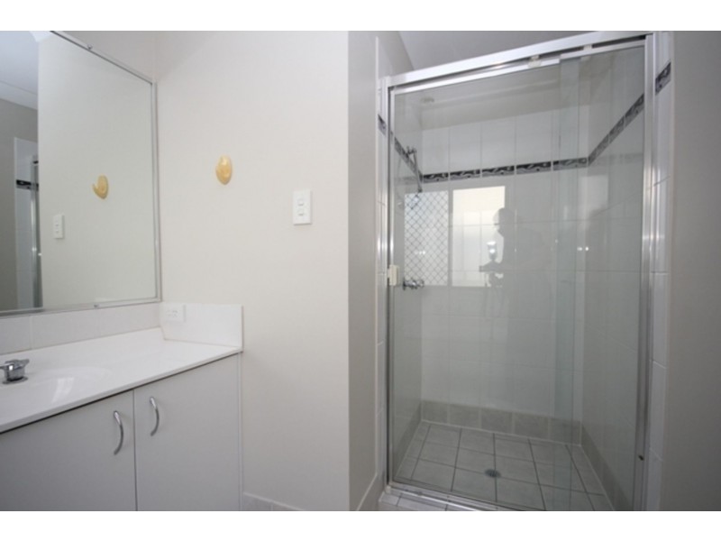 22 Admiral Crescent, Springfield Lakes QLD 4300