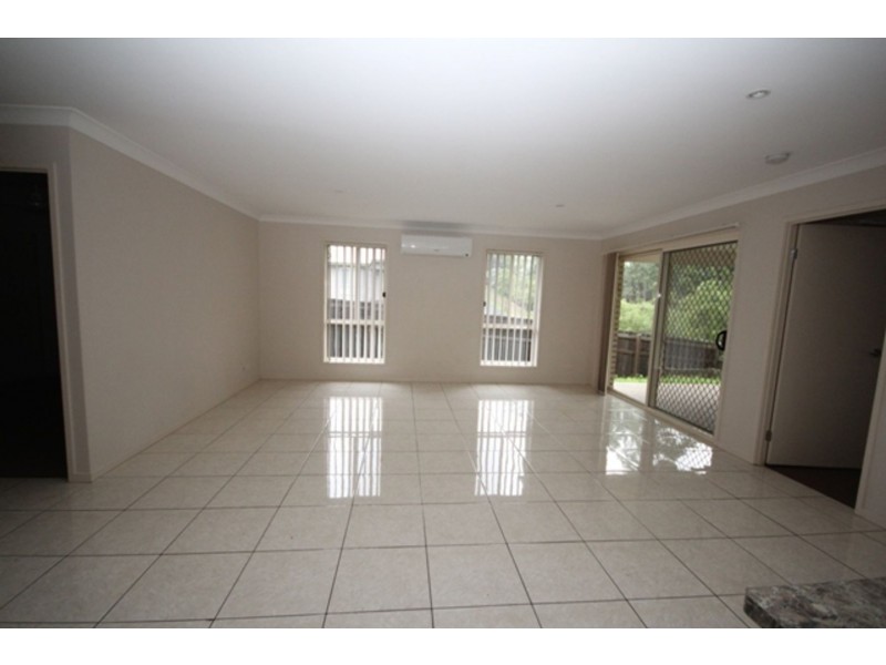 25 Elmwood Circuit, Springfield Lakes QLD 4300