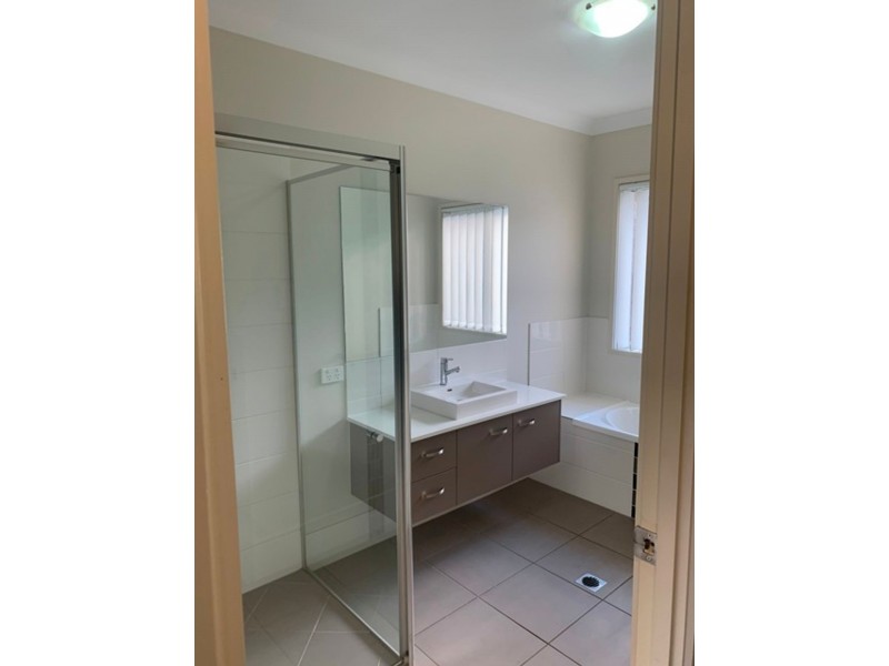 5 Radmila Court, Bellbird Park QLD 4300