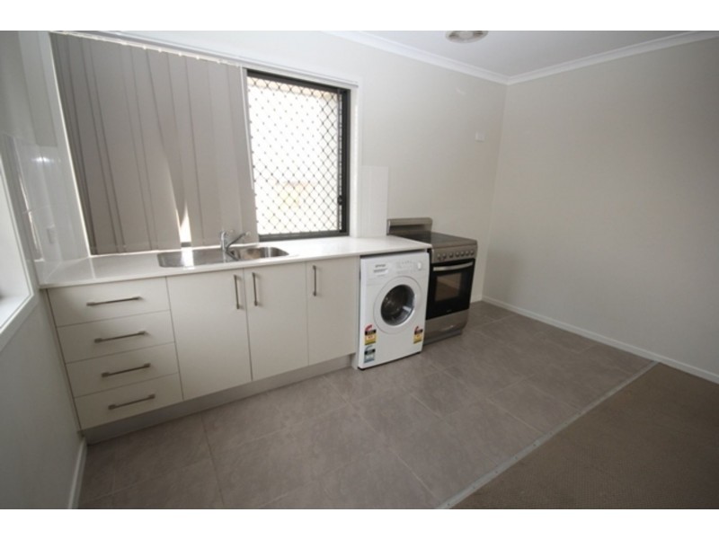 1/86 Valentine Circuit, Augustine Heights QLD 4300