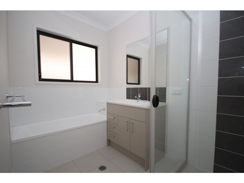 7 Bertilia Street, Augustine Heights QLD 4300