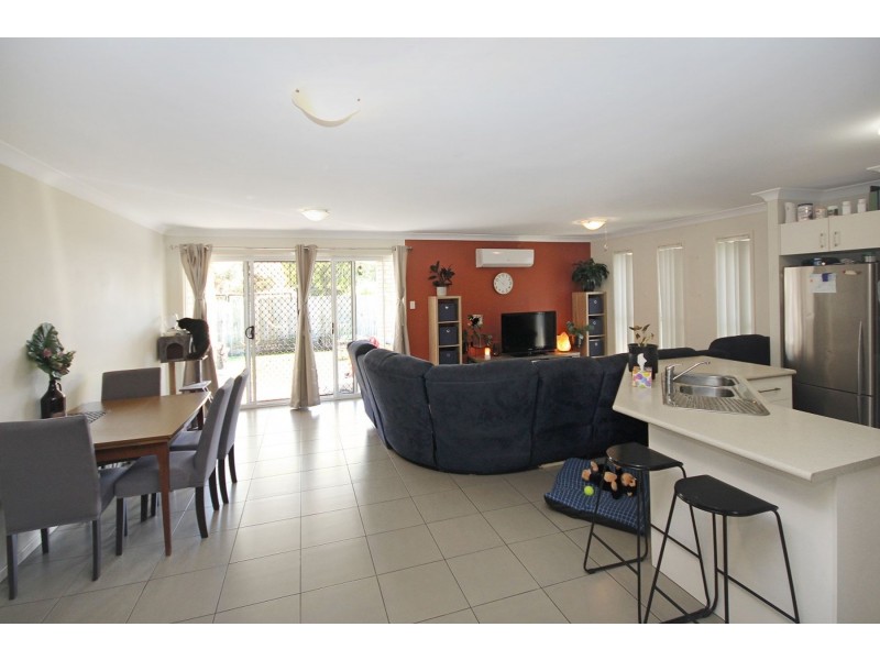 42 Griffen Place, Crestmead QLD 4132