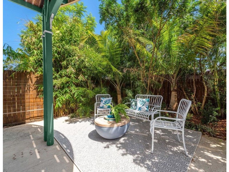 1/24 Coyne Street, Sherwood QLD 4075