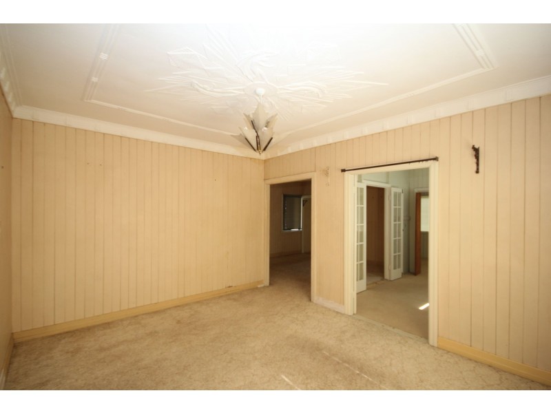 79 Gordon Avenue, Darra QLD 4076