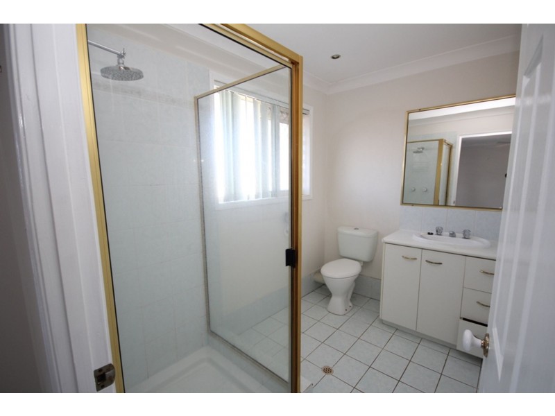 16 Ingles Drive, Redbank Plains QLD 4301