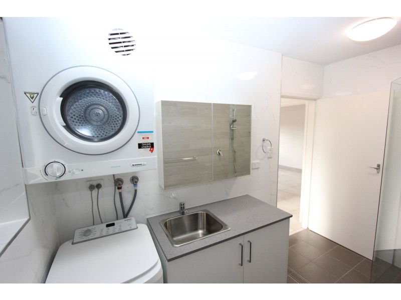 1/645 Sherwood Road, Sherwood QLD 4075