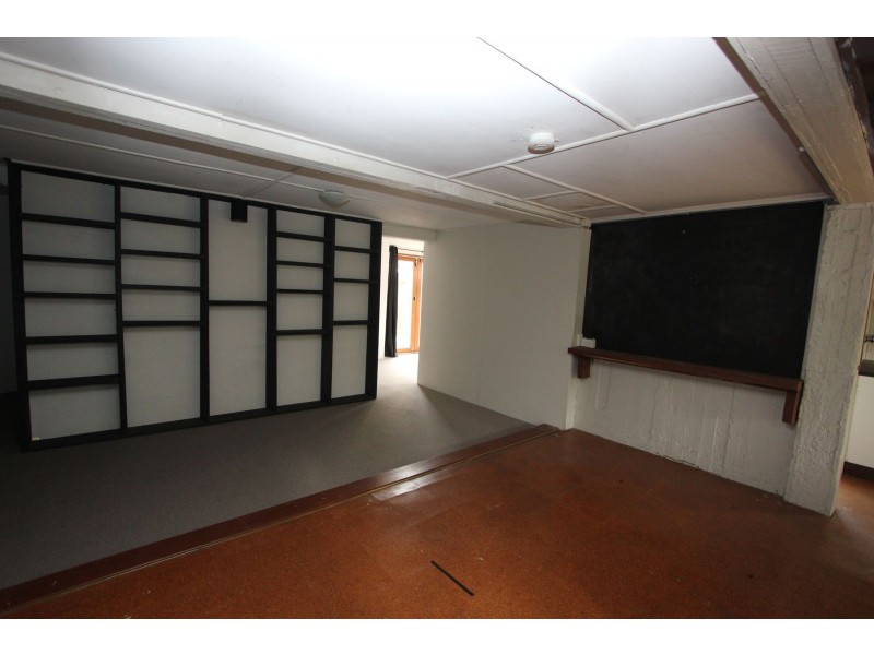 33 Newcomen Street, Indooroopilly QLD 4068