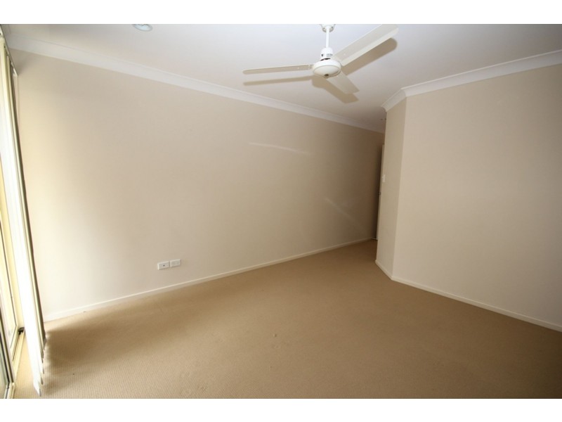 27 Isabella Street, Collingwood Park QLD 4301