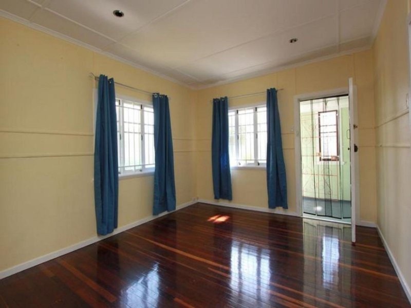 7 Lynne Grove Avenue, Corinda QLD 4075