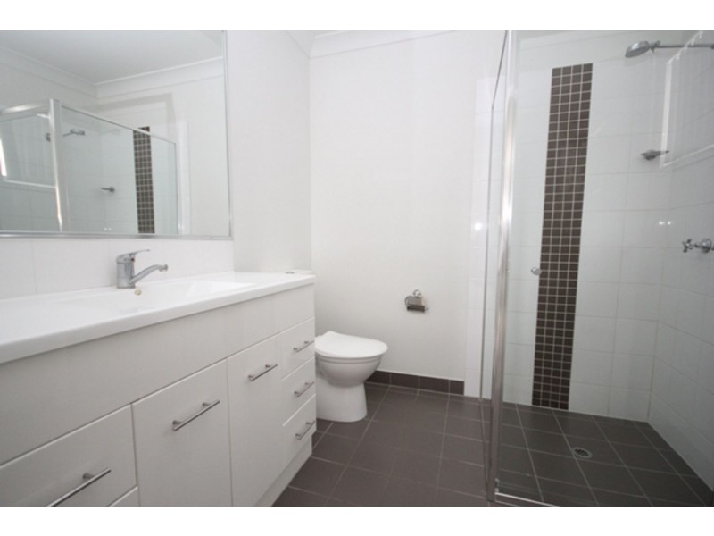 6/67 Smiths Road, Goodna QLD 4300