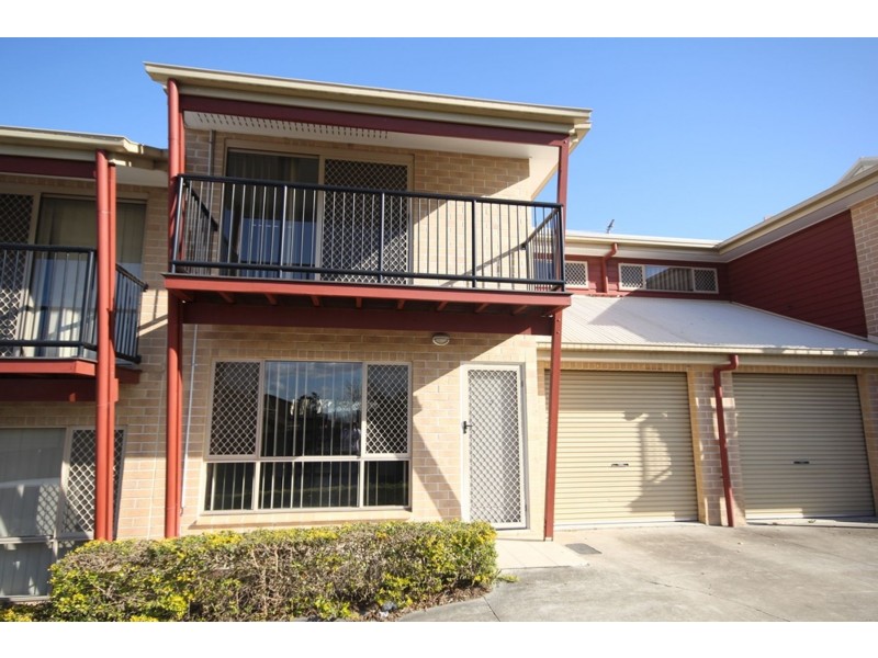 3/25 Law Street, Redbank QLD 4301