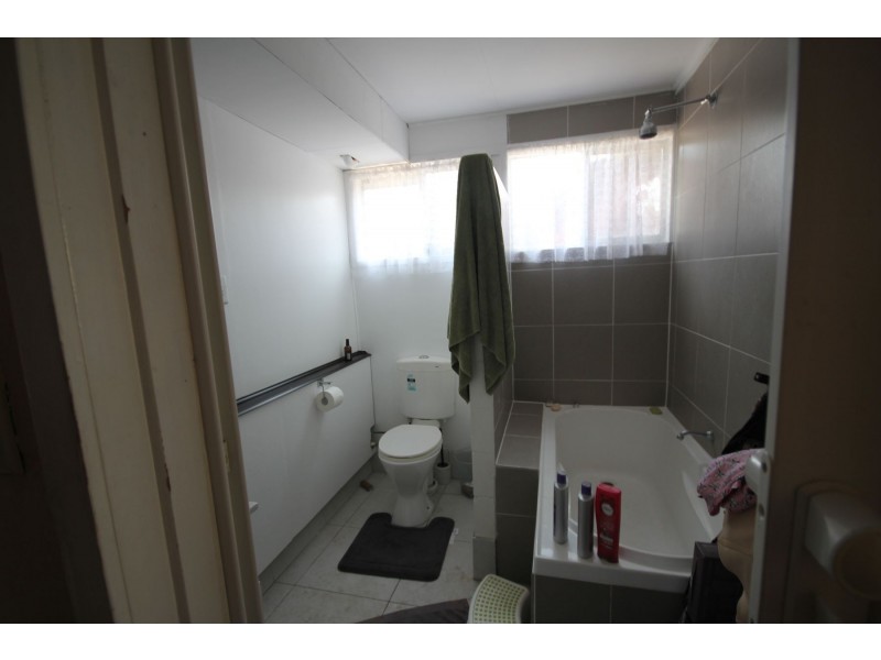 1 Dulin Street, Gailes QLD 4300