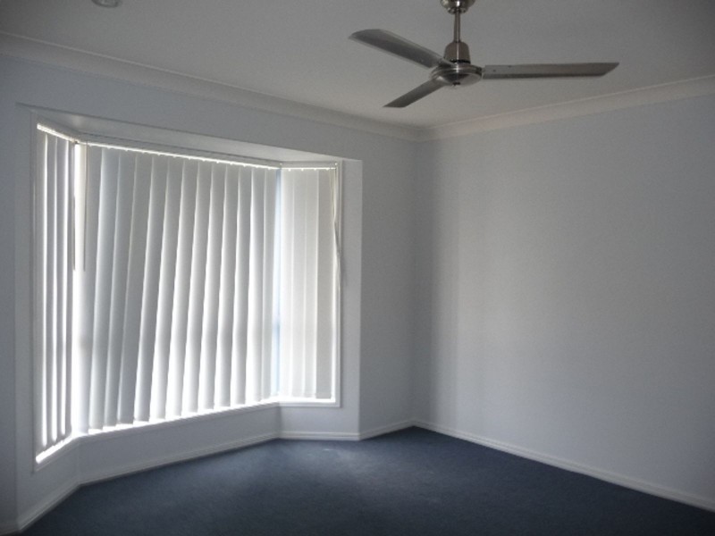 77 Westminster Crescent, Raceview QLD 4305