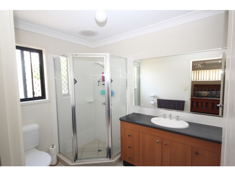 18 Hillview Street, Springfield QLD 4300