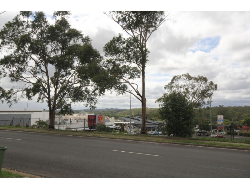 3/39 Law Street, Redbank QLD 4301