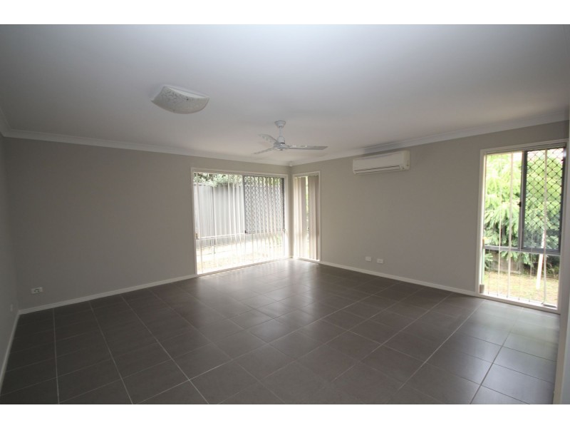 28 Admiral Crescent, Springfield Lakes QLD 4300