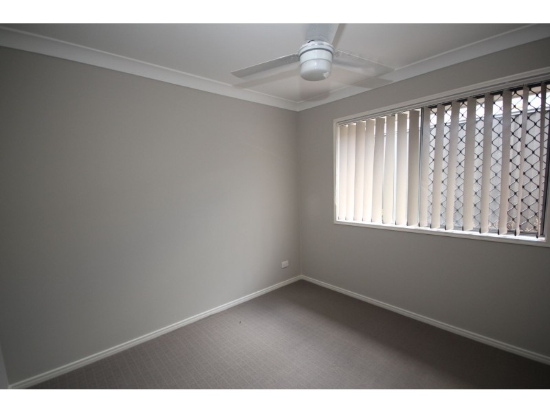 28 Admiral Crescent, Springfield Lakes QLD 4300