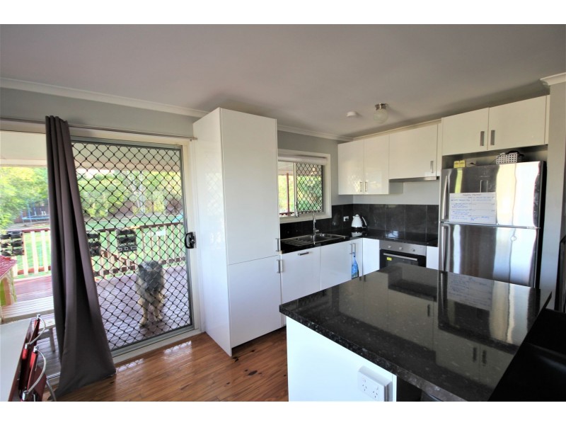 2 Toni Court, Redbank Plains QLD 4301