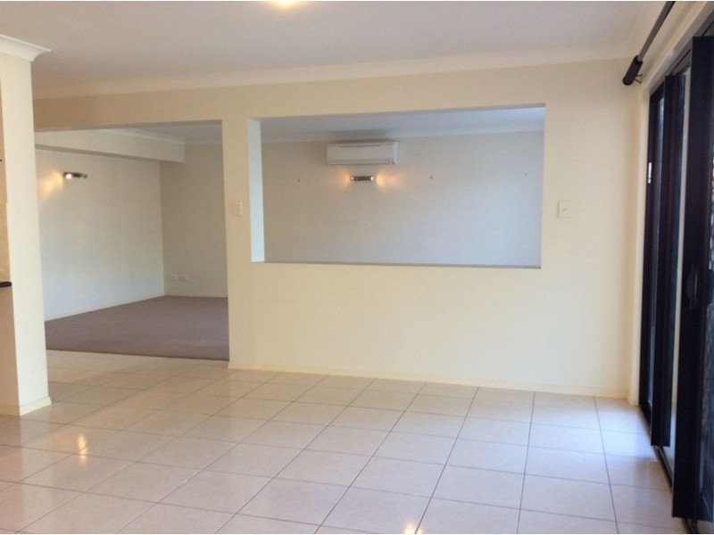 69 Lloyd Bird Crescent, Springfield Lakes QLD 4300