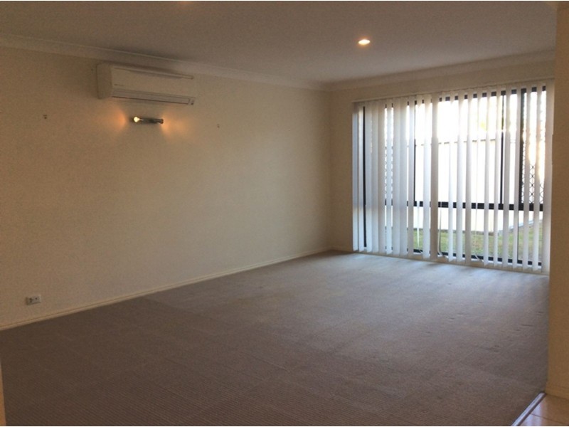 69 Lloyd Bird Crescent, Springfield Lakes QLD 4300