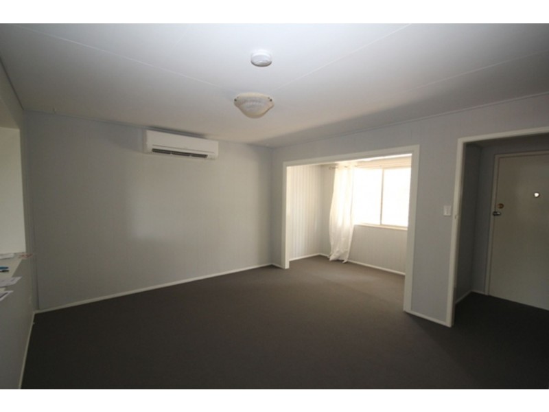 6 Stuart Street, Goodna QLD 4300