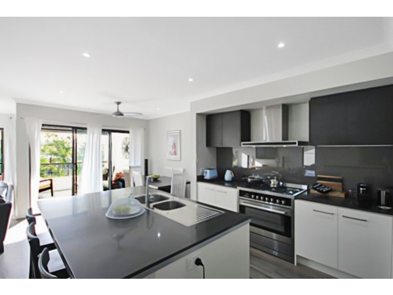 36 Daydream Crescent, Springfield Lakes QLD 4300