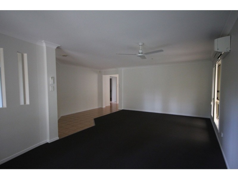 2 Ripponlea Court, Forest Lake QLD 4078