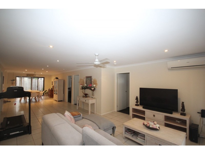 2/51 Berrigan Street, Redbank Plains QLD 4301