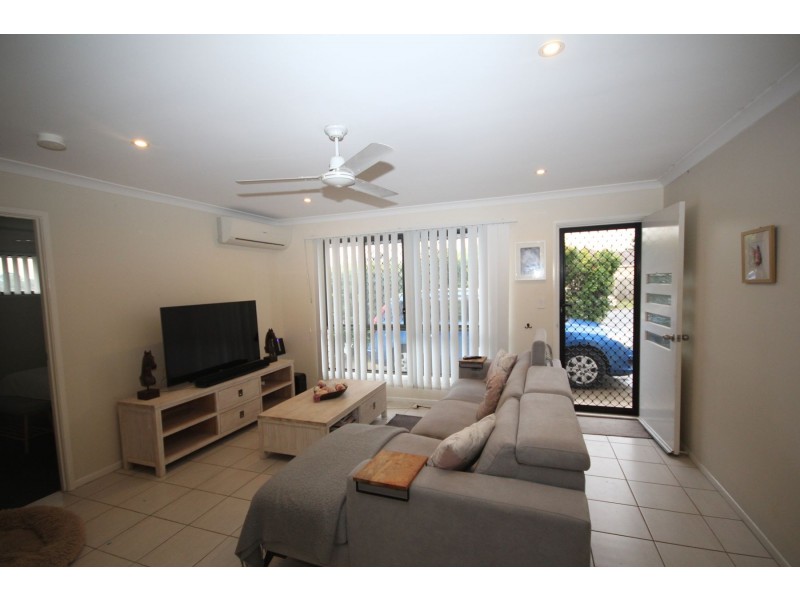 2/51 Berrigan Street, Redbank Plains QLD 4301