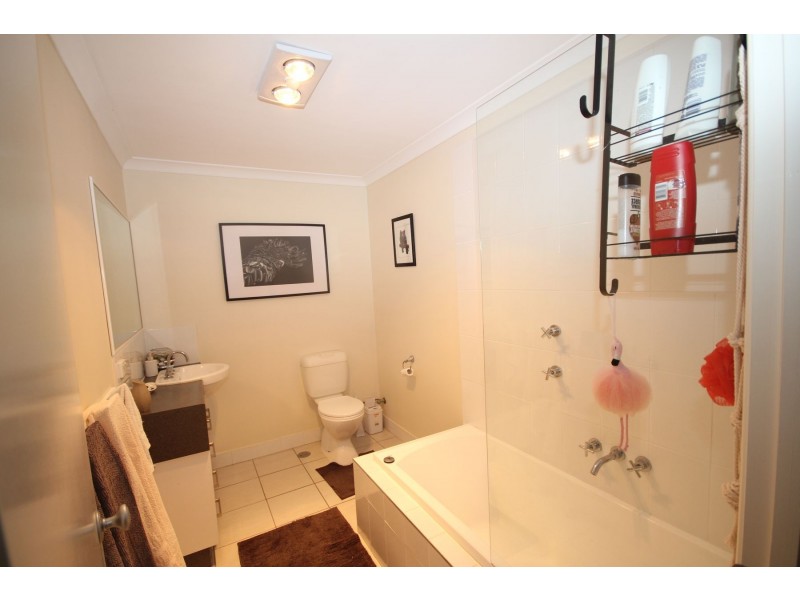 2/51 Berrigan Street, Redbank Plains QLD 4301