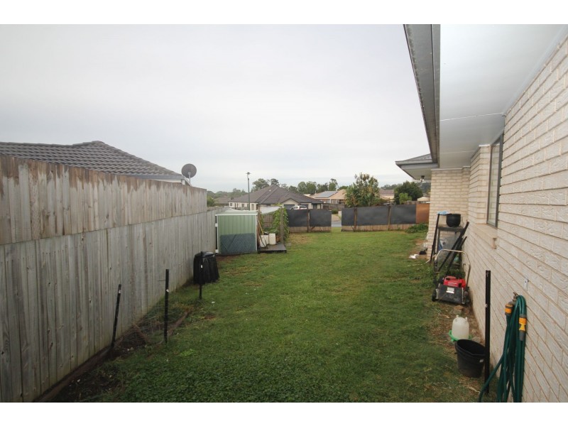 2/51 Berrigan Street, Redbank Plains QLD 4301