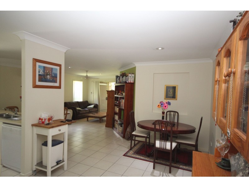 11 Foreman Court, Collingwood Park QLD 4301