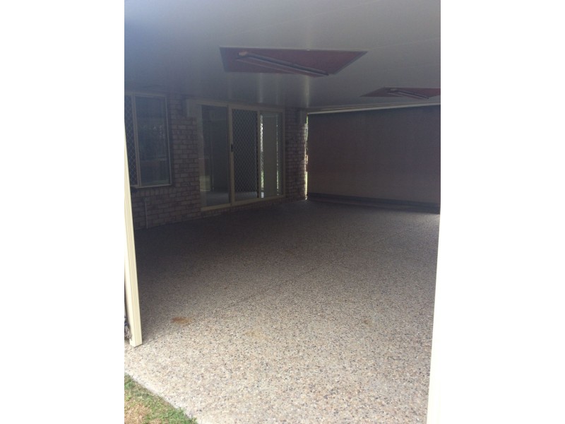 11 Foreman Court, Collingwood Park QLD 4301