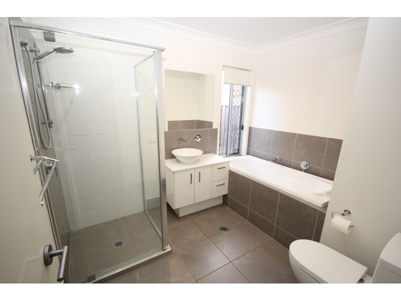 23 Fitzpatrick Circuit, Augustine Heights QLD 4300