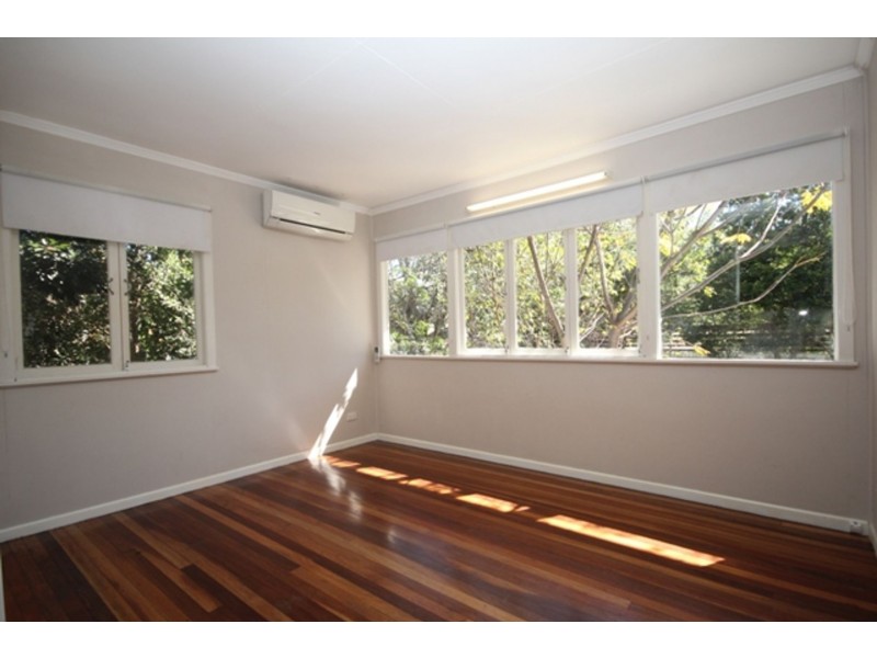 12 Randwick Street, Durack QLD 4077