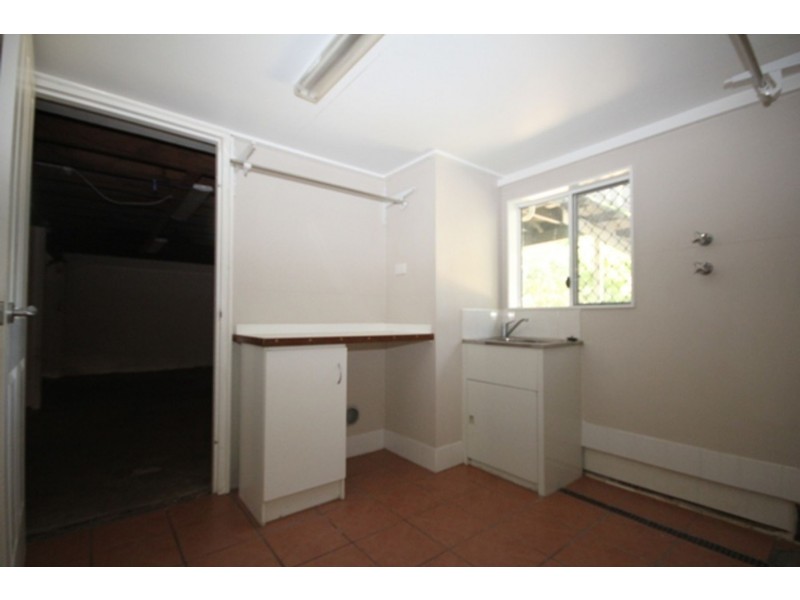 12 Randwick Street, Durack QLD 4077