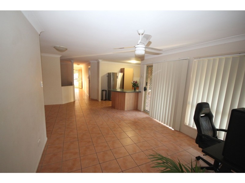 54 Cascade Drive, Forest Lake QLD 4078