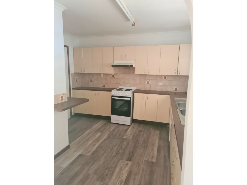 76 Collingwood Drive, Collingwood Park QLD 4301