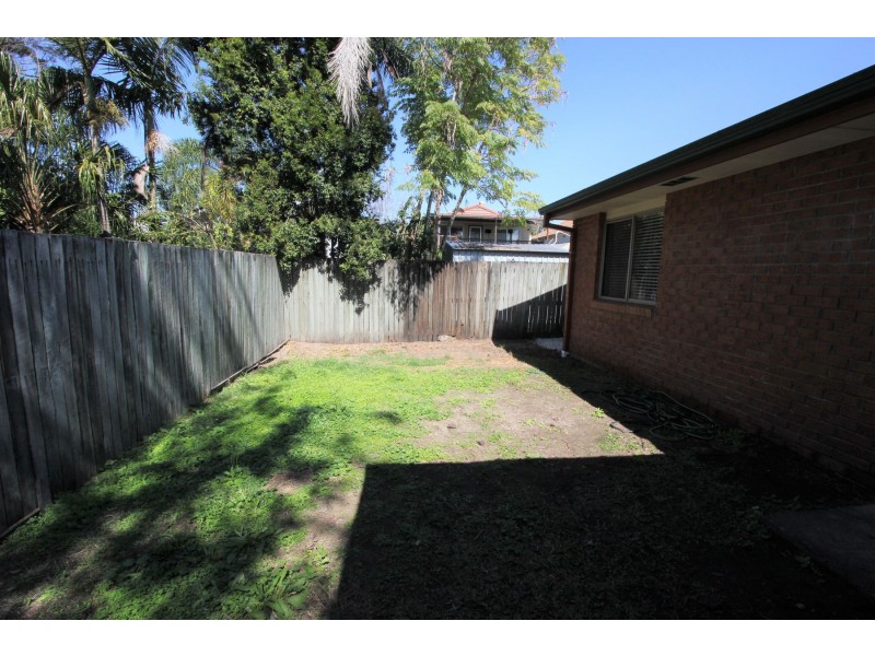 81 Borden Street, Sherwood QLD 4075