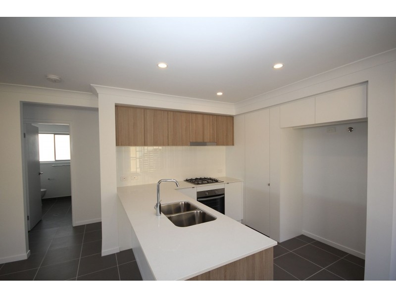 13 Flannery Terrace, Park Ridge QLD 4125