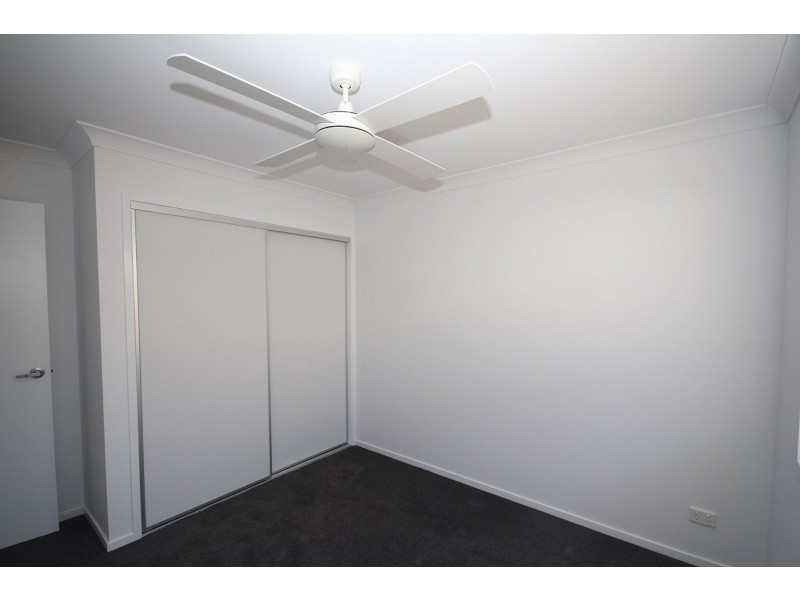 13 Flannery Terrace, Park Ridge QLD 4125