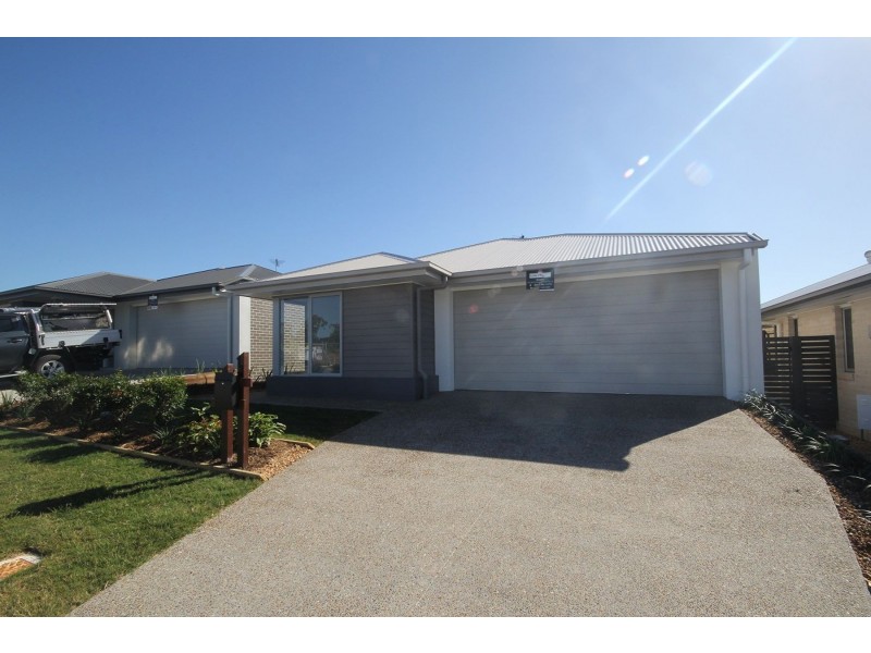 13 Flannery Terrace, Park Ridge QLD 4125