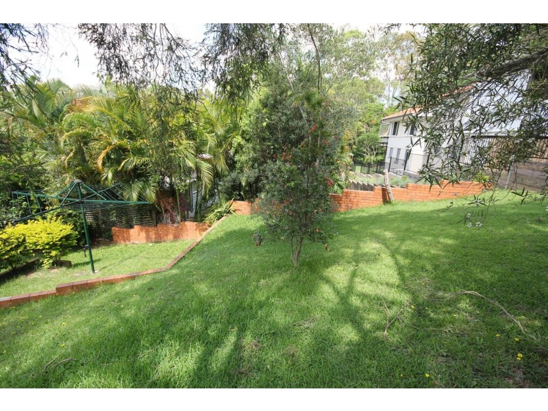6 Atura Street, Oxley QLD 4075