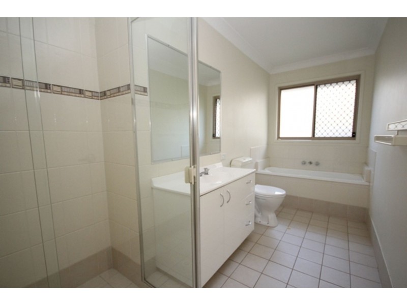 17 Opossum Circuit, Springfield Lakes QLD 4300