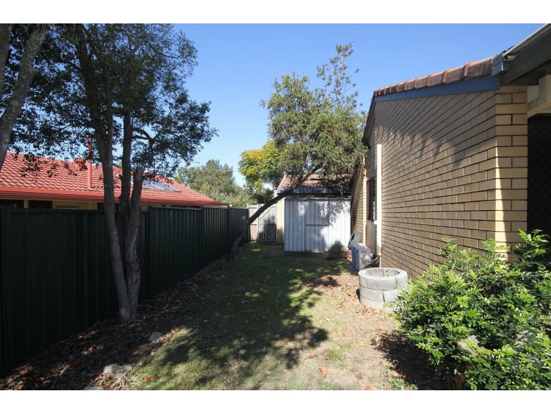 6 Reerden Street, Collingwood Park QLD 4301