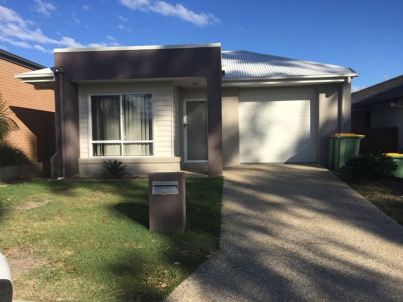 6 Erbin Lane, Augustine Heights QLD 4300